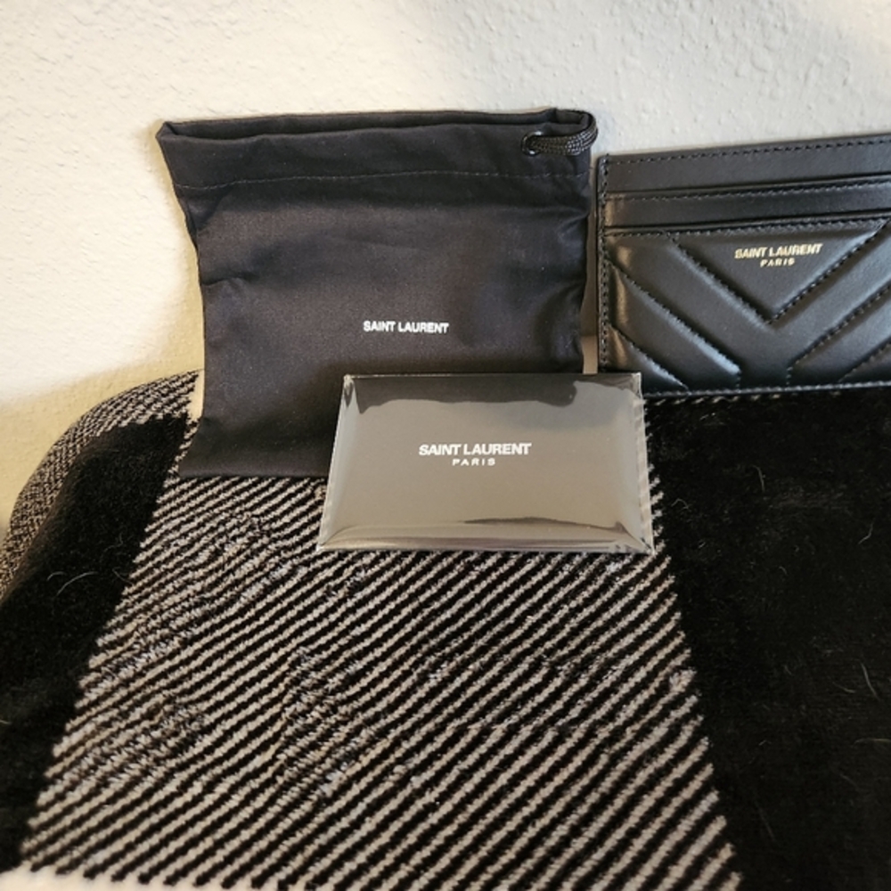 Yves Saint Laurent Black Key & Card Holder